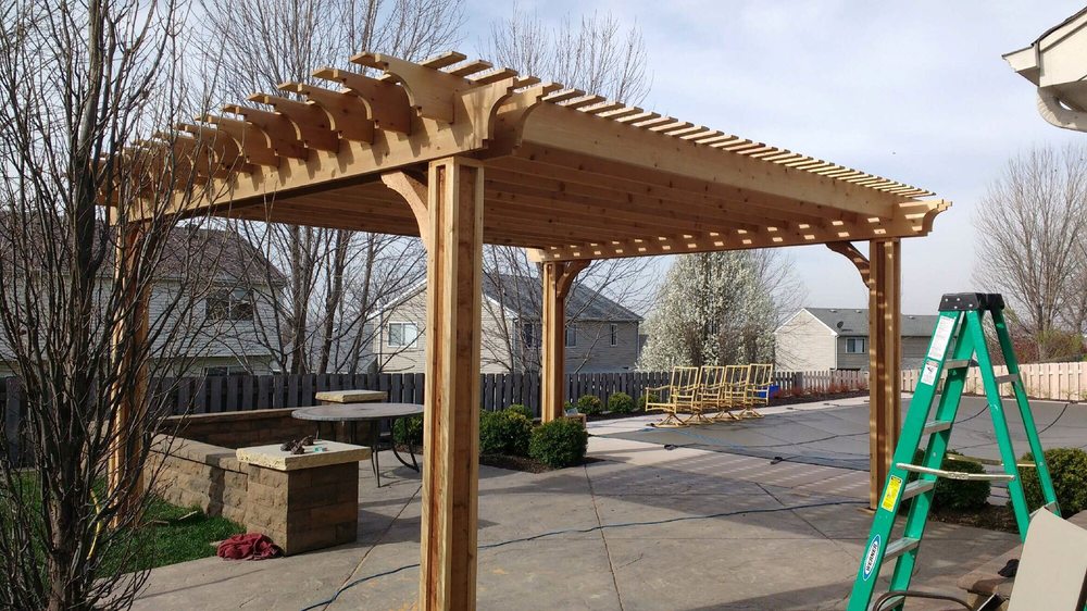 Structure Decks and Pergolas