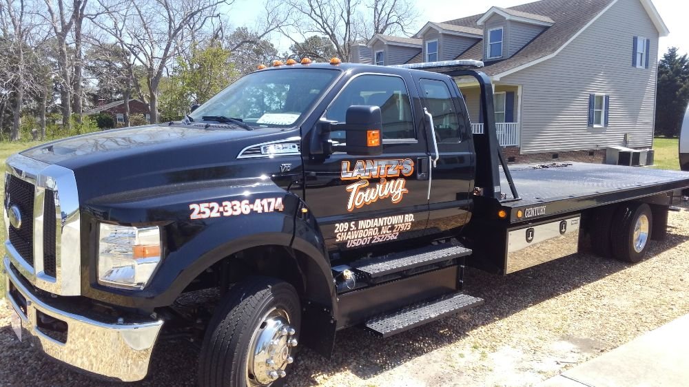 Lantz's Towing