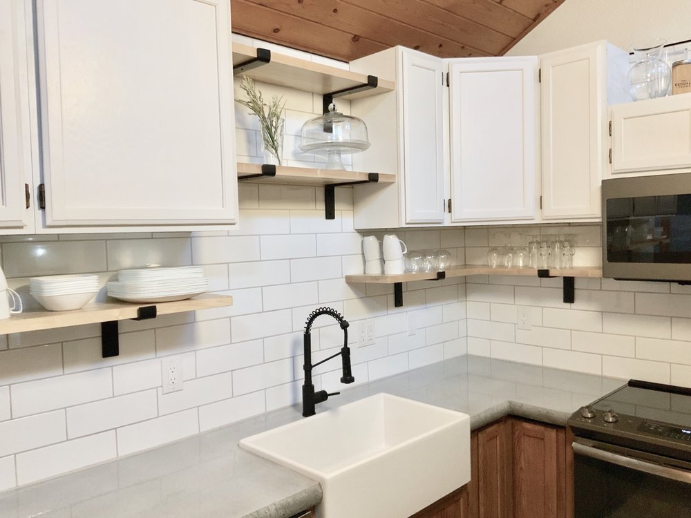 image of business Alyeska Builders