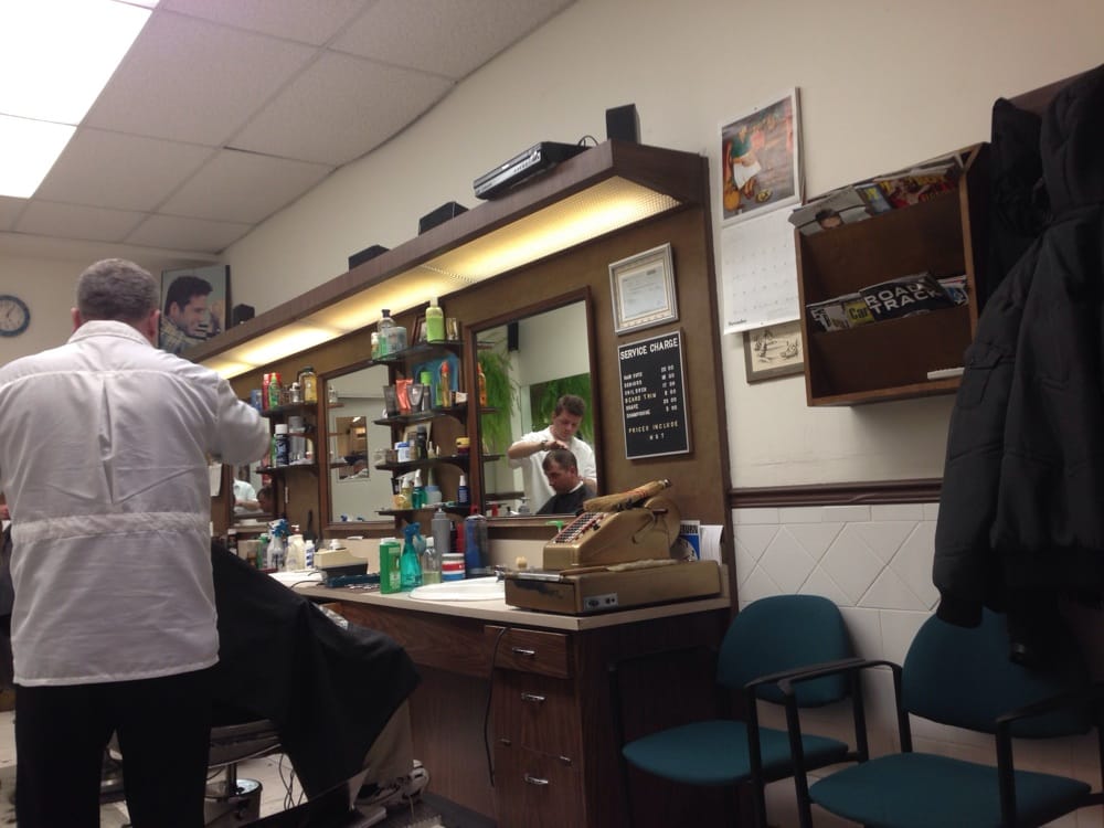 Benny’s Barber Shop - 10 Reviews - Barbers - 1719 Bloor Street W, High
