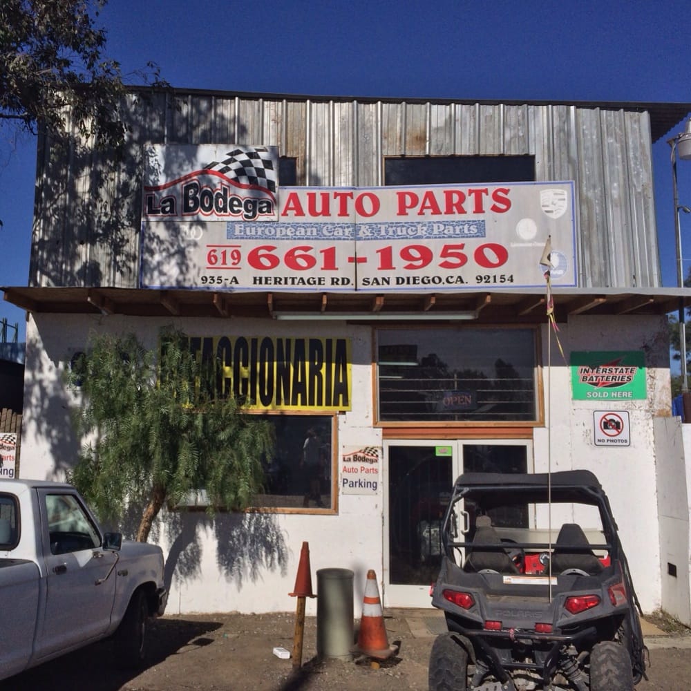 La Bodega Body Parts, San Diego Roadtrippers