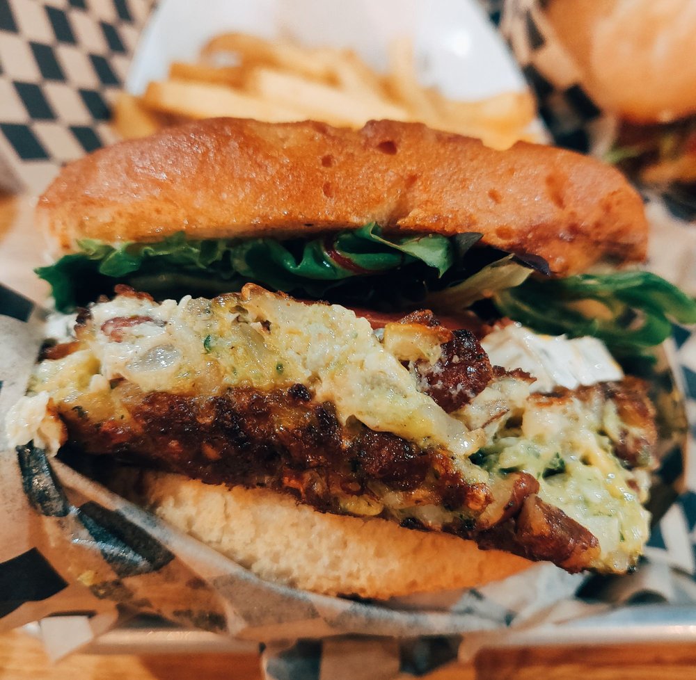 Pine Street Burgers
