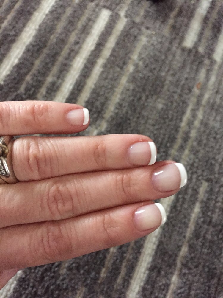 Scarlet Nails & Spa Nail Salons 2275 Britannia Road W, Streetsville