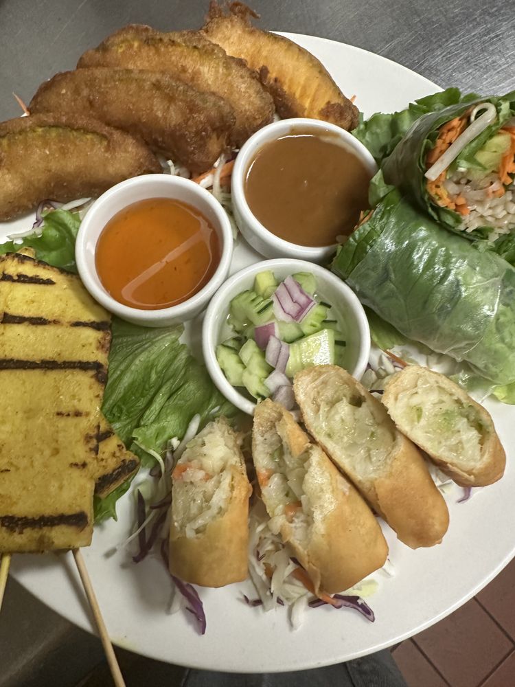 Tha Siam Thai Bistro