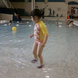 Arne Hanna Aquatic Center Swimming Pools 1114 Potter St Photo Of Arne Hanna Aquatic Center Bellingham Wa United States The Child