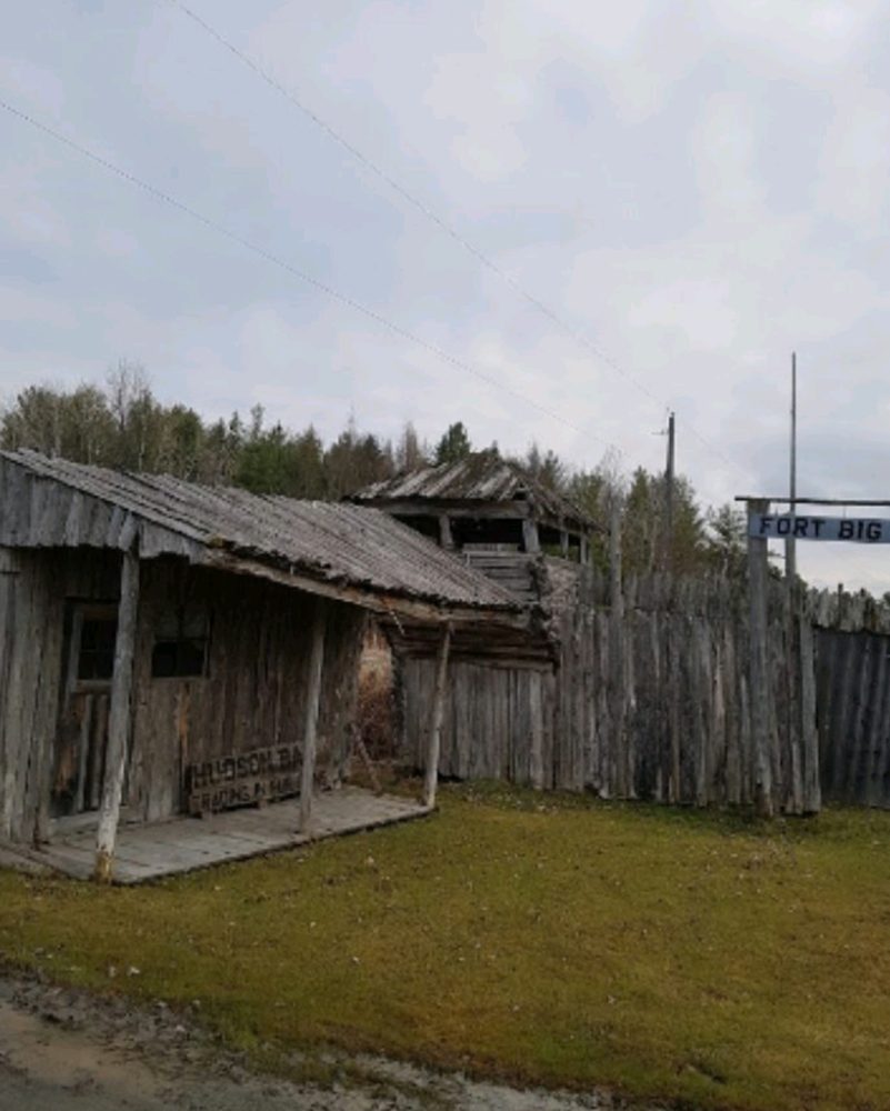 High Spring Trading Post & Saddlery