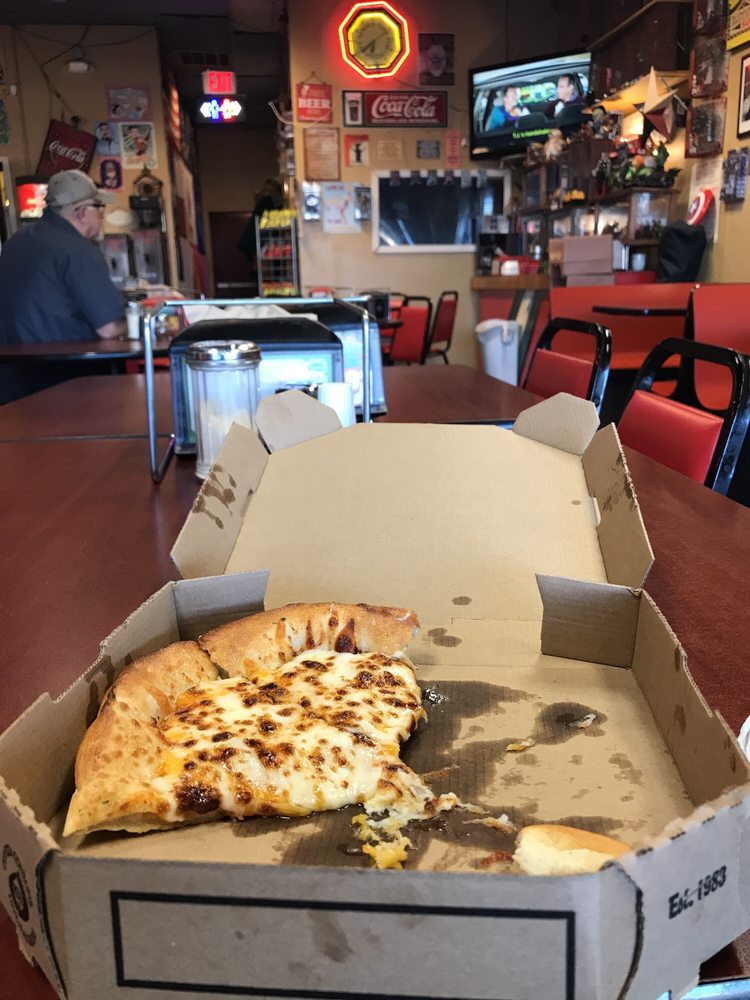 Simple Simons Pizza Italian 3410 Interstate 27, Lubbock, TX