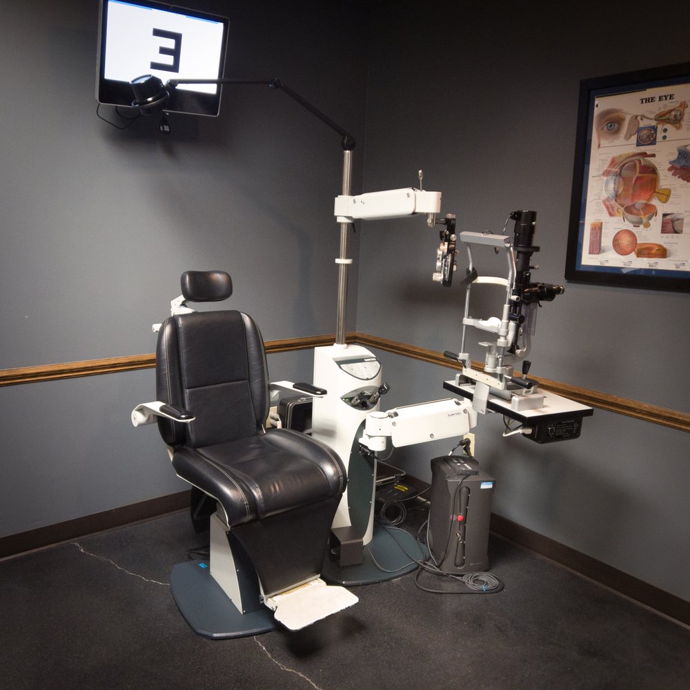 EyeCare Associates of South Tulsa