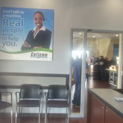 Cellcom Repair Center Mobile Phone 2360 Costco Way Green Photo Of Cellcom Repair Center Green Bay Wi United States