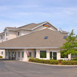 Baymont By Wyndham Freeport 11 Reviews Hotels 1060 Riverside Photo Of Baymont By Wyndham Freeport Il United States Inn