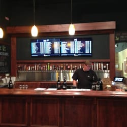 the beer growler closed 17 photos beer wine spirits 3000 growler works johns creek