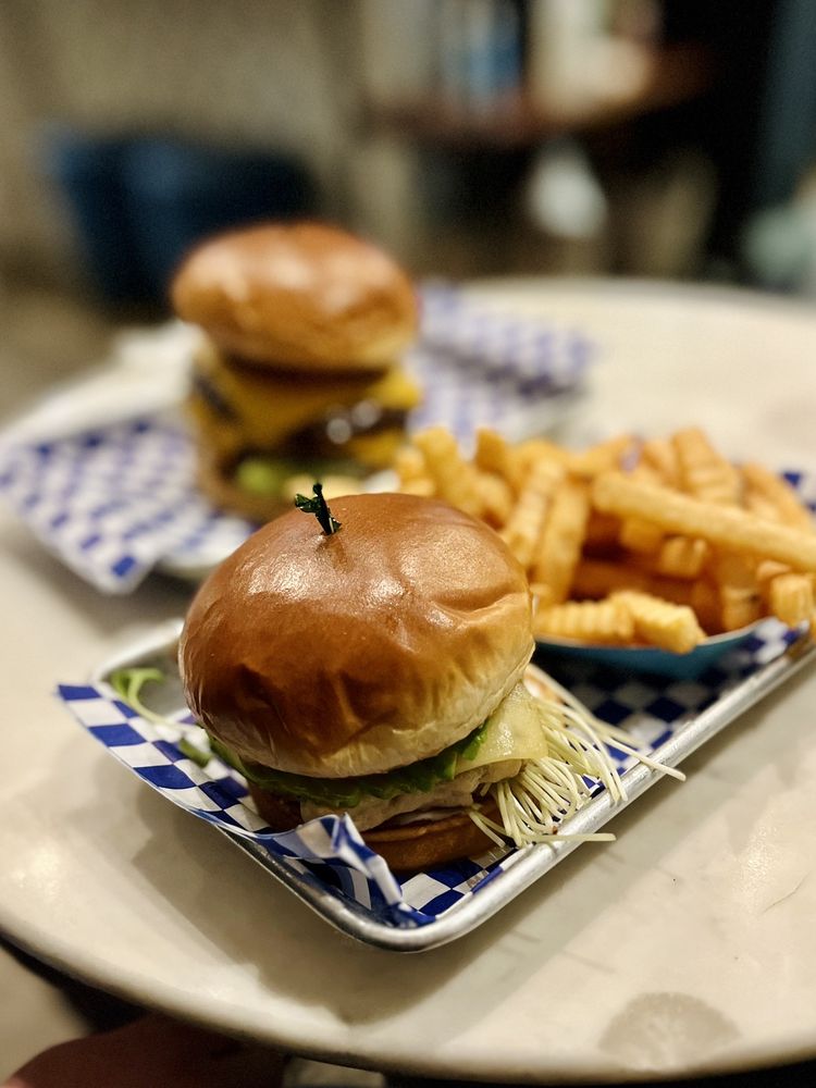 Black Sheep Burgers