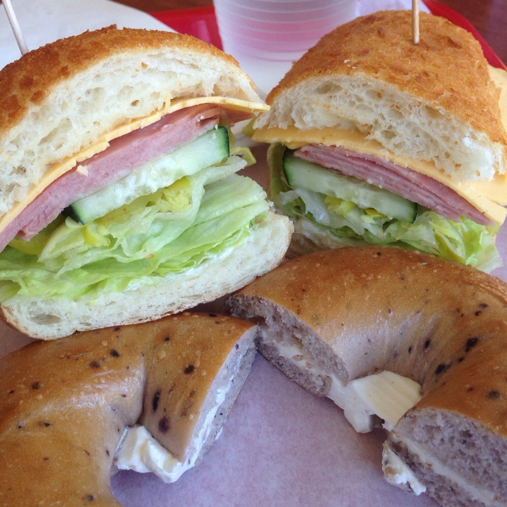 ham and cream cheese bagel sandwich