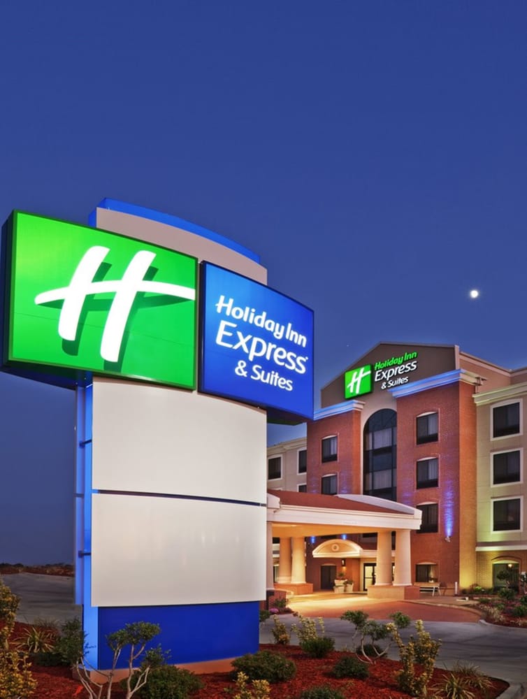 Holiday Inn Express & Suites Litchfield West