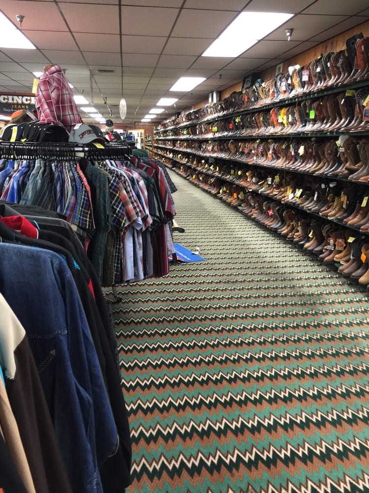 Broken Horn Saddlery 24 Photos & 36 Reviews Horse Equipment Shops