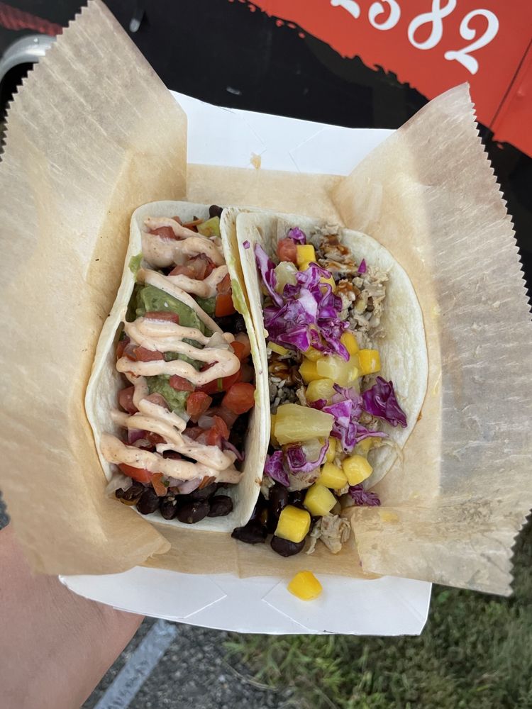 Vansauwa's Tacos And Vegan Eats