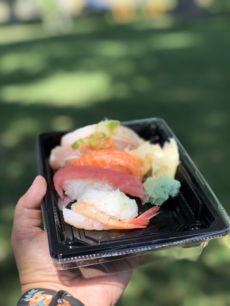 Yen Sushi & Sake Bar Yen Sushi & Sake Bar