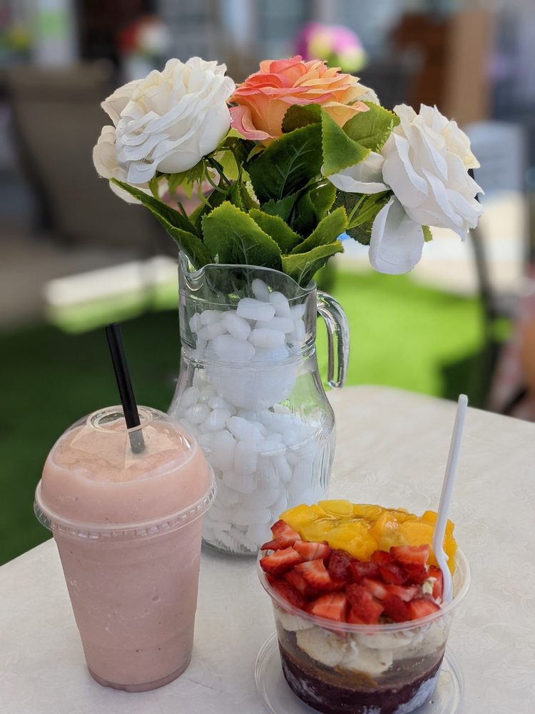 Frutimania Juices & Delights Frutimania Juices & Delights