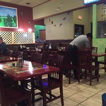 El Espolon 23 Photos 16 Reviews Mexican 609 E Young Ave Photo Of El Espolon Warrensburg Mo United States