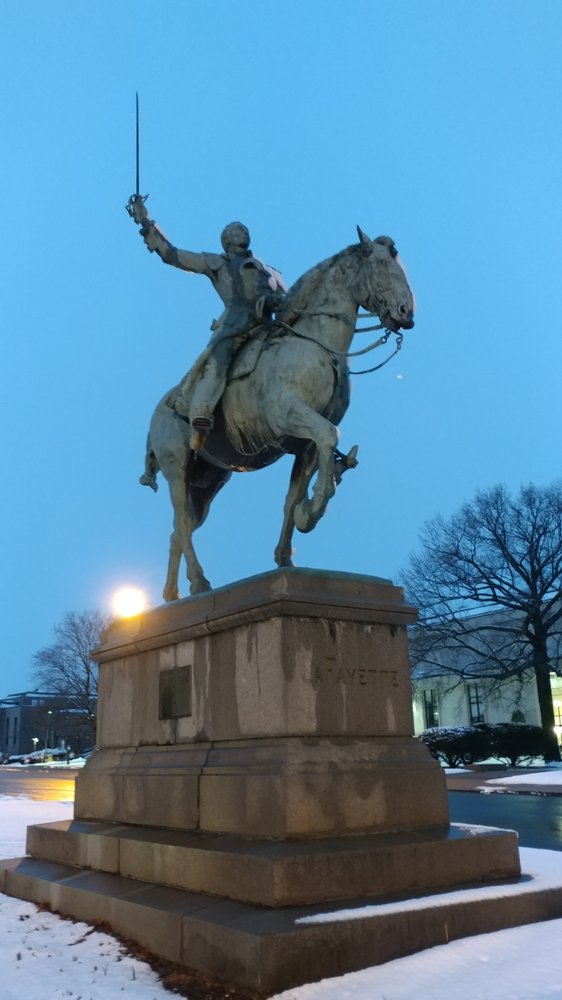 Marquis de Lafayette Statue