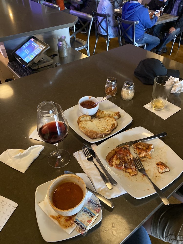 Giovanni's Italian Restaurant