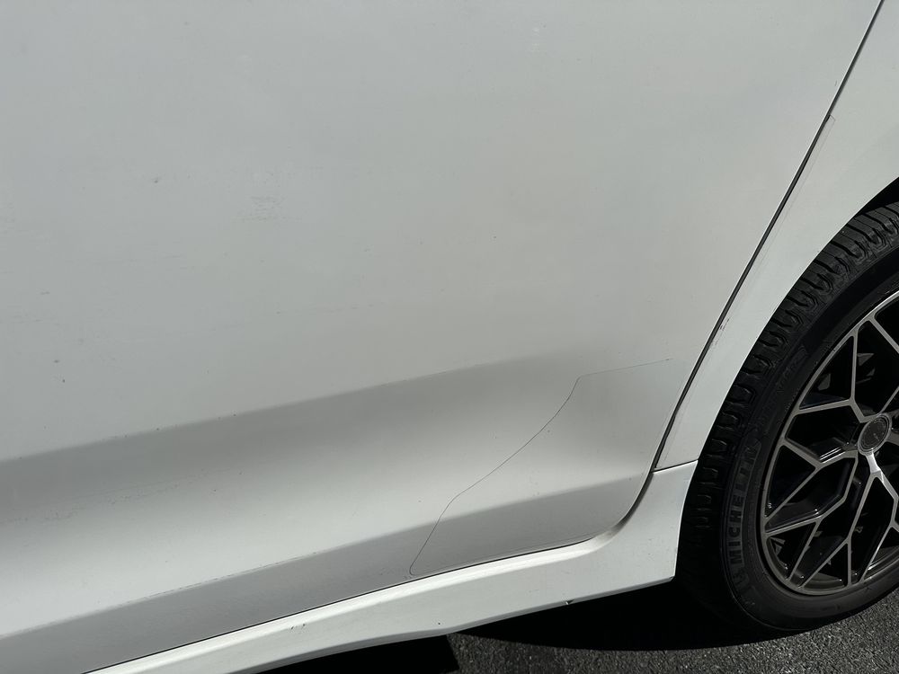 Miracle Auto Painting & Body Repair