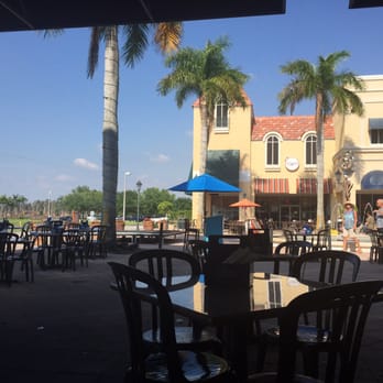 Florida Kitchen Closed 14 Photos Southern 10801 Cork Rd Photo Of Florida Kitchen Estero Fl United States Great Outdoor Seating E