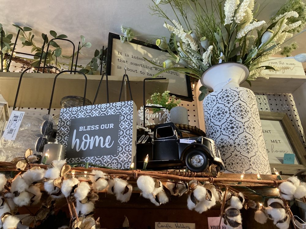 Everything Nice Gift Shop