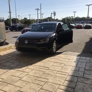 Lokey Volkswagen 26 Photos 51 Reviews Car Dealers 27850 Us