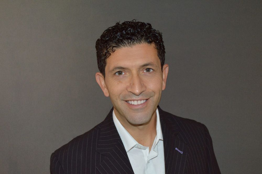 image of business iTooth Dental: Michael Bouzid, DDS