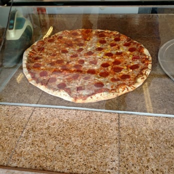 Three Brothers From Italy Pizza 113 Photos 44 Reviews Photo Of Three Brothers From Italy Pizza Panama City Beach Fl United States