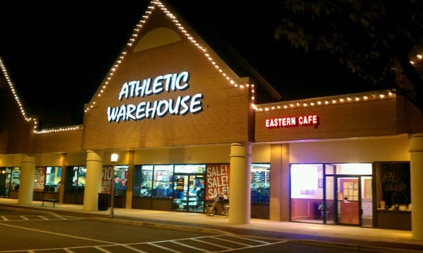 sportsshoes warehouse
