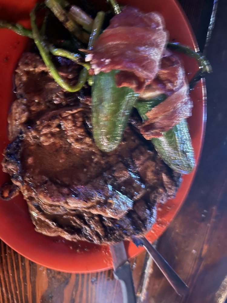Riley's Bar & Grill