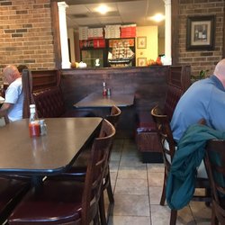 Uncle Sam S Restaurant 27 Photos 26 Reviews Pizza 538 Middle Photo Of Uncle Sam S Restaurant Bristol Ct United States