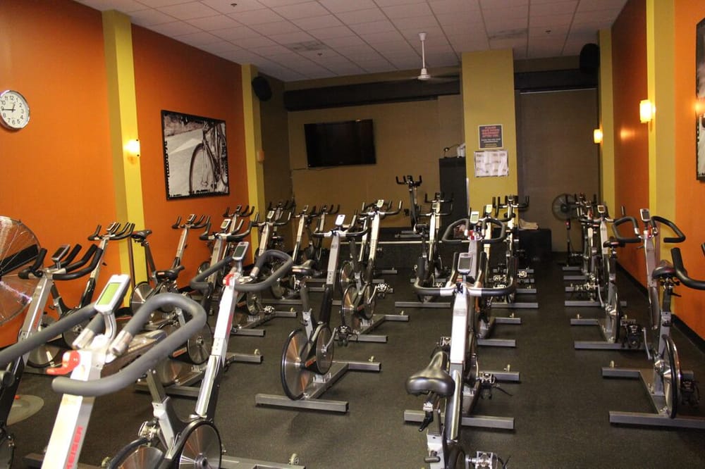 Gold's Gym