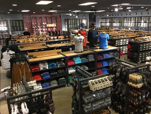 Express Factory Outlet 1650 Premium Outlet Blvd Ste 1135 Aurora IL 60502 US MapQuest