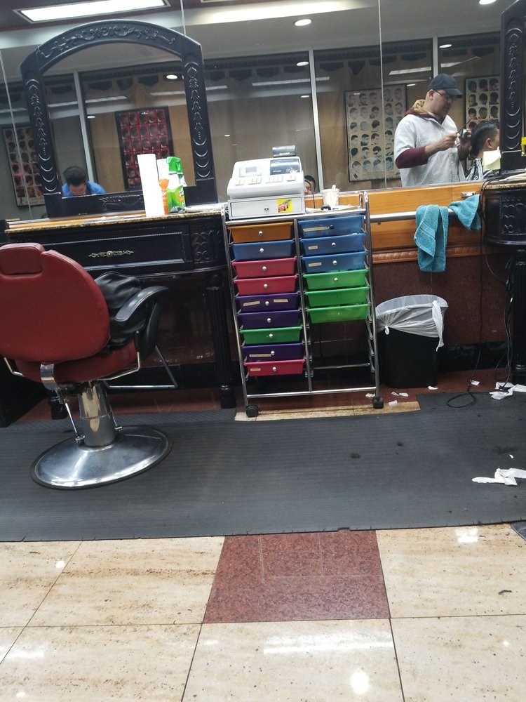 Jenny’s Barber Shop Barbers 907 Elizabeth Ave, Elizabeth, NJ