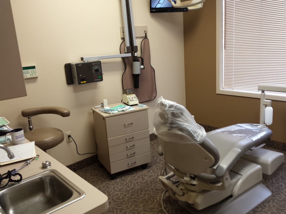 image of business Great Lakes Family Dental - Tecumseh
