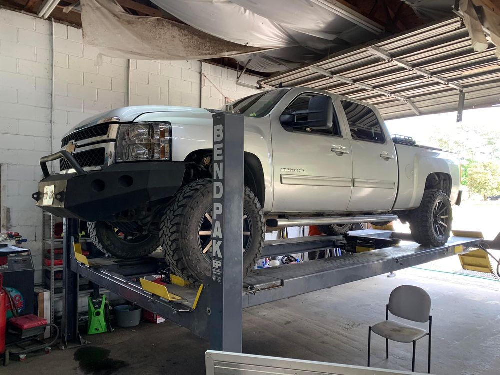 Lowriders Tire Sales