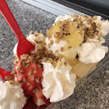 banana boat queen dairy queen 20 photos 20 reviews ice cream frozen banana boat queen dairy queen 20 photos 20 reviews ice cream frozen