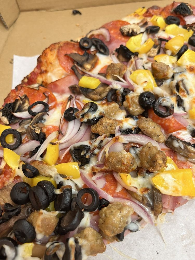 Tam's Pizzeria