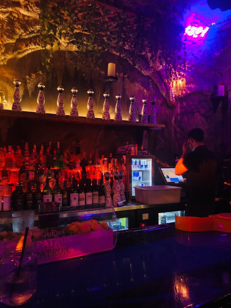 Cave Restaurant photo 3
