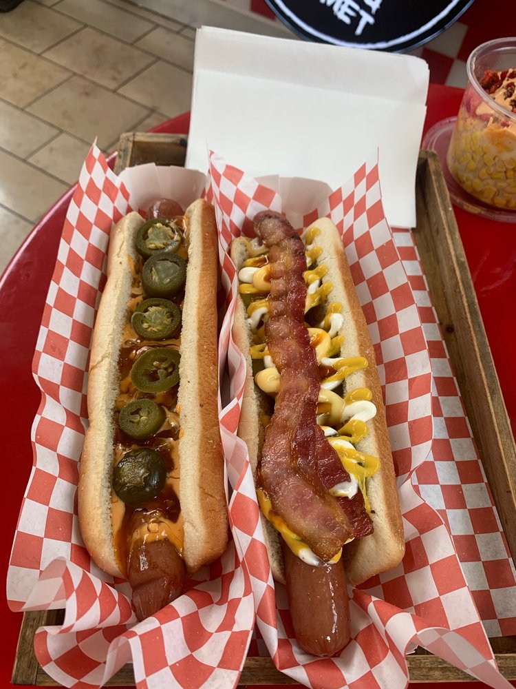 Mr Pancho Hot Dog Gourmet