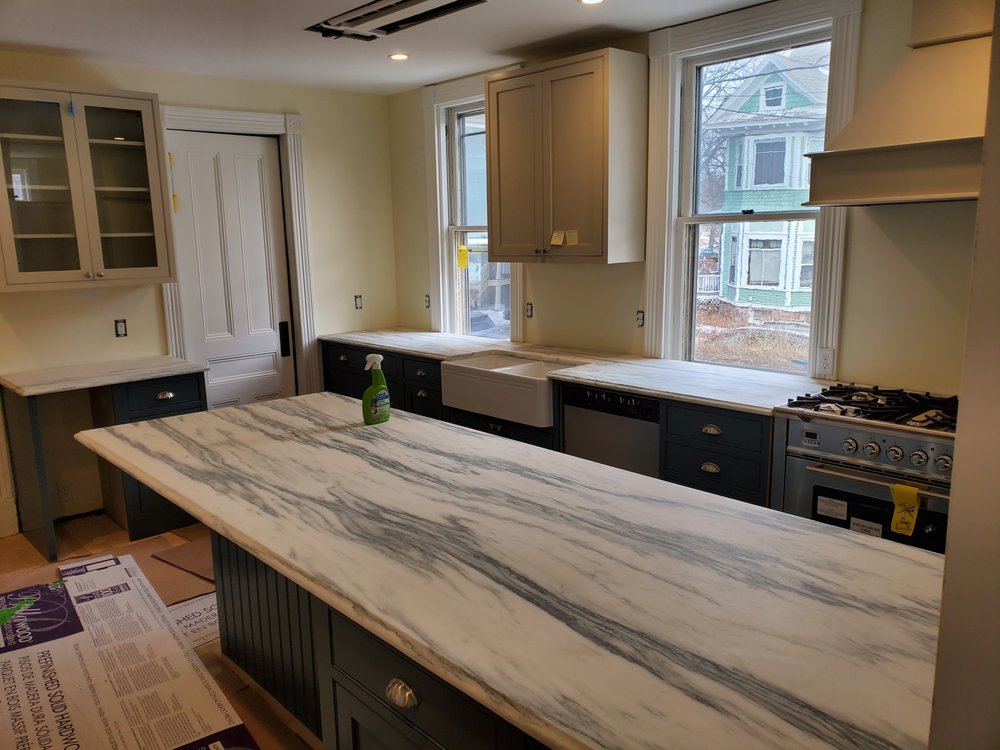 Phillips Quartz and Cabinets