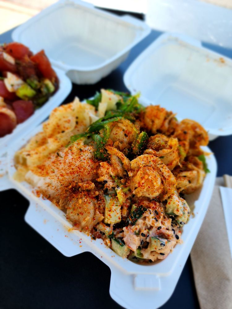 Waji's by Uwajimaya Poke Bar