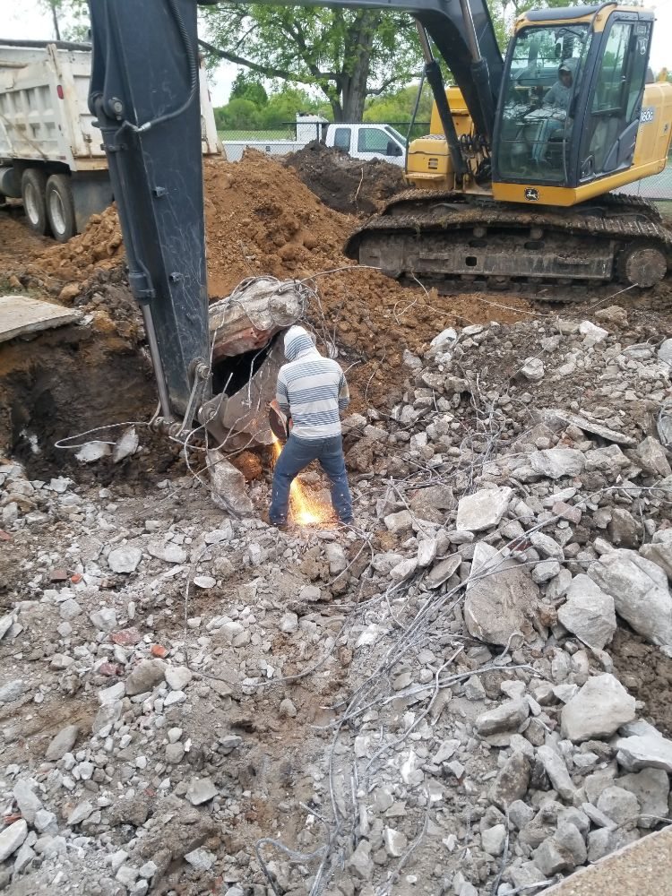 Lone Star Trucking & Excavation
