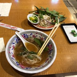 Pho Viet Thien Hong 209 Photos 155 Reviews Vietnamese 2756 Photo Of Pho Viet Thien Hong Honolulu Hi United States