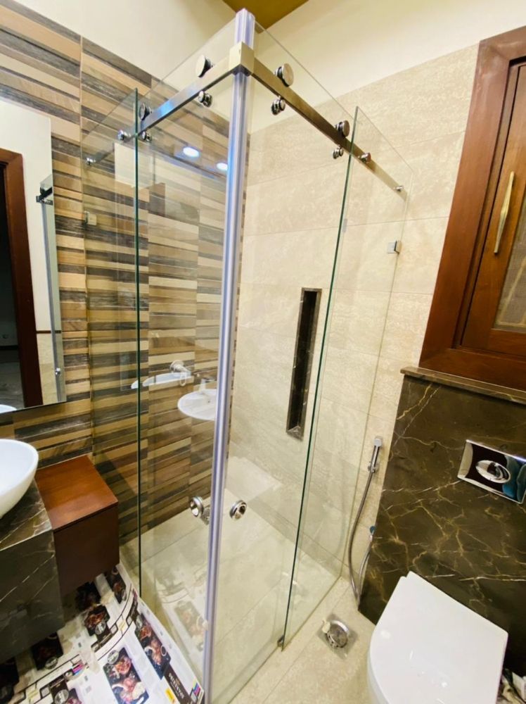 BKB Glass & Mirror