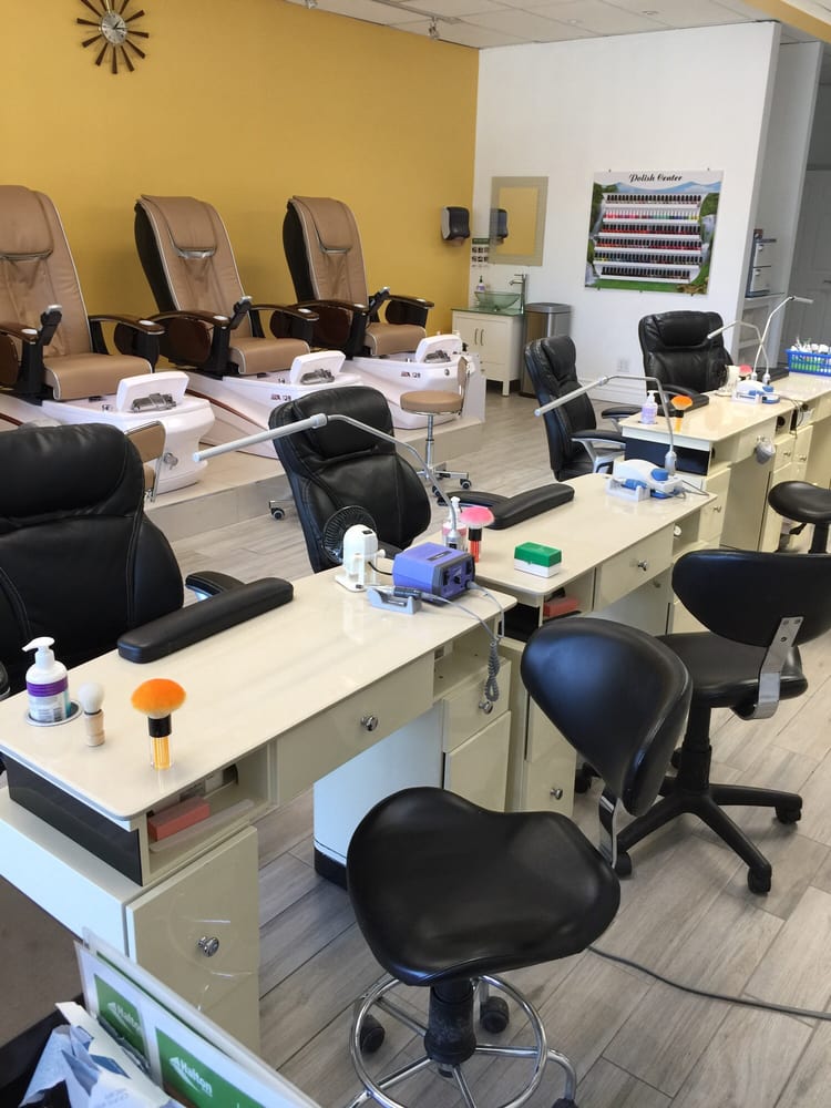 D&K Nail Spa