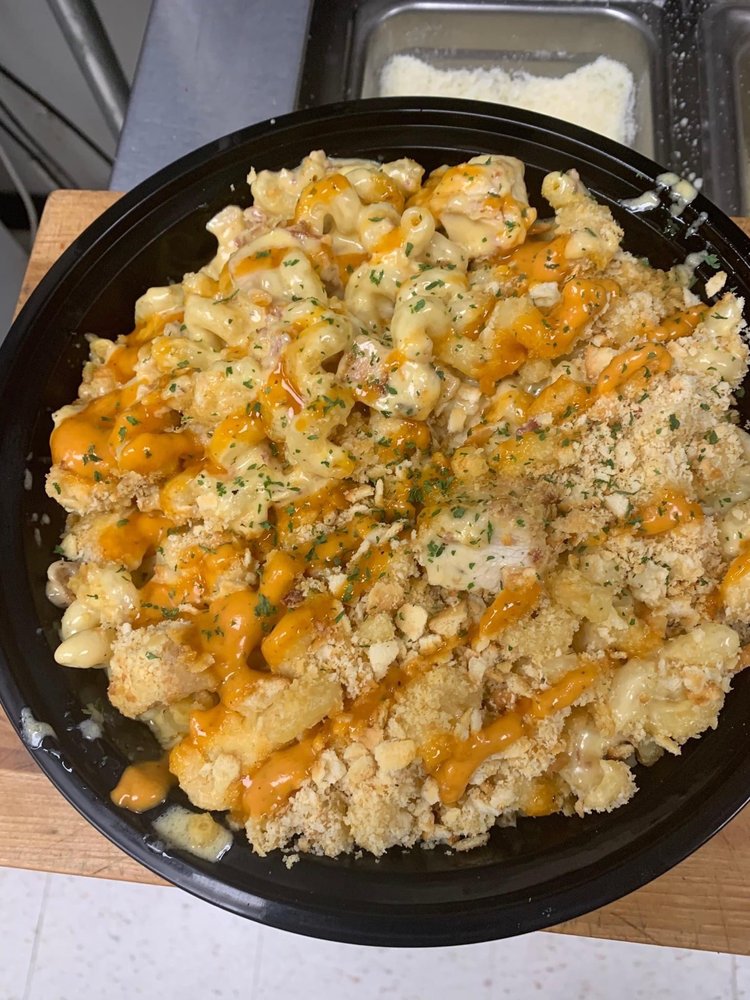 Al Dente’s pizza, pasta and more